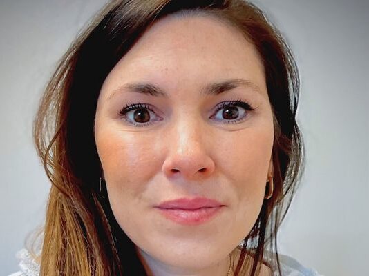 Les visages d’Andès – découvrez le portrait de Bérengère, conseillère en insertion professionnelle