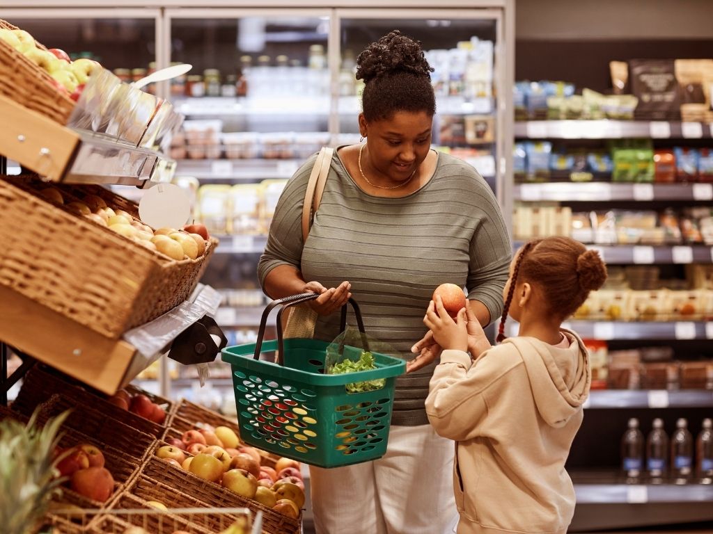 Travailler, élever ses enfants… et avoir besoin d’aide